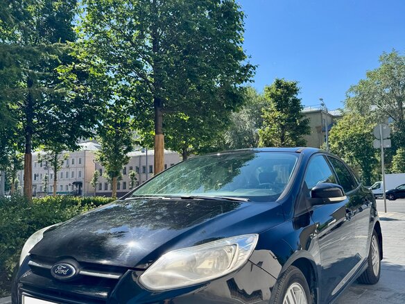 2011 Ford Focus III, чёрный, 600000 рублей