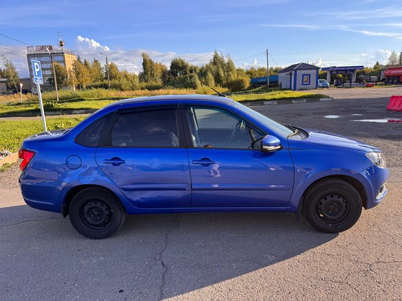 2019 Lada (ВАЗ) Granta I Рестайлинг, синий, 635000 рублей - вид 4