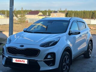 2019 Kia Sportage IV Рестайлинг, белый, 1900000 рублей, вид 2