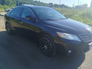 2010 Toyota Camry VI (XV40) Рестайлинг, чёрный, 1350000 рублей, вид 3