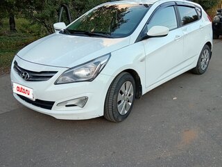 2016 Hyundai Solaris I Рестайлинг, белый, 670000 рублей, вид 1