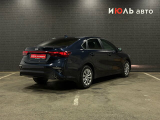 2019 Kia Cerato IV, синий, 1700000 рублей, вид 5