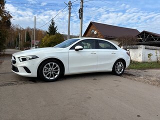 2020 Mercedes-Benz A-Класс 200 IV (W177), белый, 2200000 рублей, вид 1