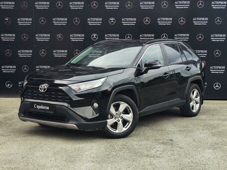 Toyota RAV4 V (XA50)