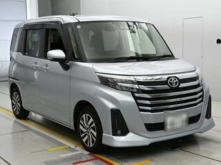 2022 Toyota Roomy I Рестайлинг, серебристый, 850020 рублей, вид 2