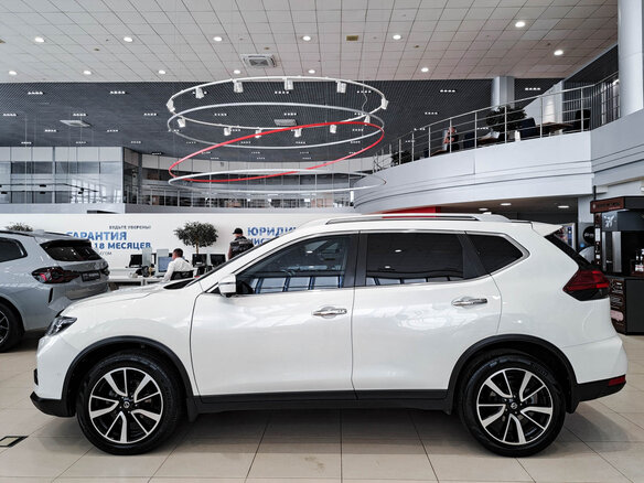 2021 Nissan X-Trail III Рестайлинг, белый, 3050000 рублей - вид 7