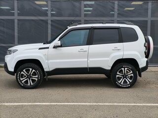 2024 Lada (ВАЗ) Niva Travel I, белый, 1150000 рублей, вид 4