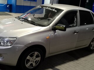 2015 Lada (ВАЗ) Granta I, серый, 300000 рублей, вид 1