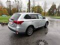 2016 Mitsubishi Outlander III Рестайлинг 2, серебристый - вид 2