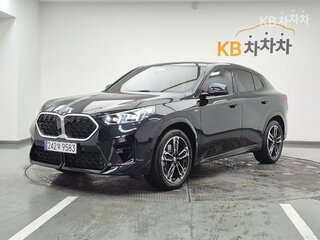 2024 BMW X2 sDrive18i II (U10), чёрный, 3650000 рублей, вид 1