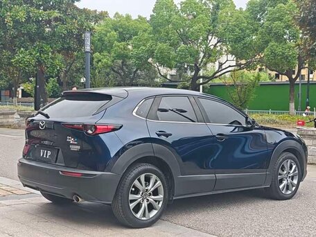 2023 Mazda CX-30 I, чёрный, 1576000 рублей, вид 4