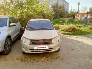 2013 Lada (ВАЗ) Granta I, белый, 125000 рублей, вид 1