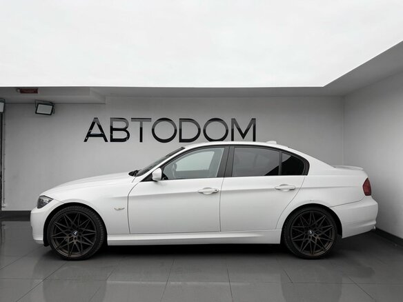 2011 BMW 3 серии 320i V (E90/E91/E92/E93) Рестайлинг, белый, 1224000 рублей - вид 6