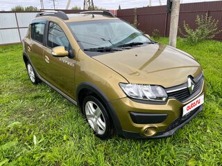 2017 Renault Sandero Stepway II, зелёный, 730000 рублей, вид 2