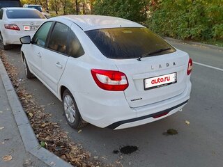 2020 Lada (ВАЗ) Granta I Рестайлинг, белый, 680000 рублей, вид 3