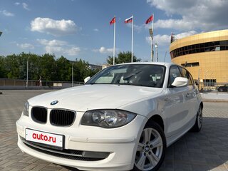 2011 BMW 1 серии 118i I (E81/E82/E87/E88) Рестайлинг, белый, 740000 рублей, вид 2