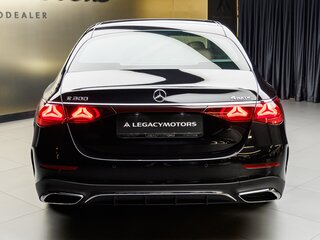 2026 Mercedes-Benz E-Класс 300 VI (W214, S214), чёрный, 9460000 рублей, вид 4
