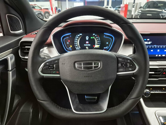 2022 Geely Coolray I, красный, 1349000 рублей - вид 12