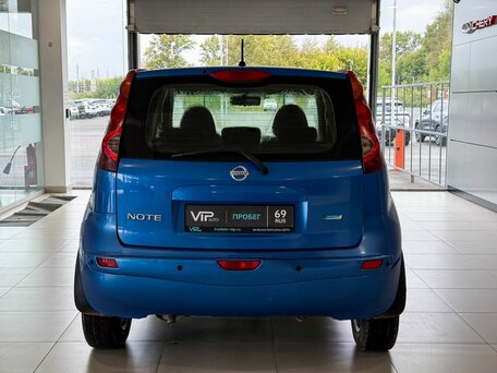 2010 Nissan Note I Рестайлинг, синий, 617000 рублей, вид 5