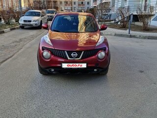 2011 Nissan Juke I, красный, 850000 рублей, вид 4