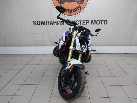 2025 BMW R 1300 R, белый, 2485000 рублей - вид 2