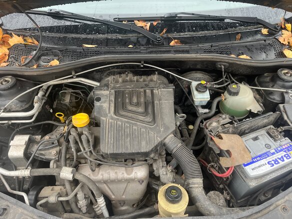 2012 Renault Sandero Stepway I, чёрный, 405000 рублей - вид 20