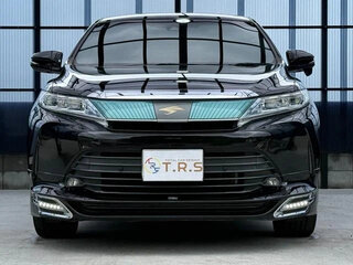 2020 Toyota Harrier III (XU60) Рестайлинг, чёрный, 2634000 рублей, вид 3