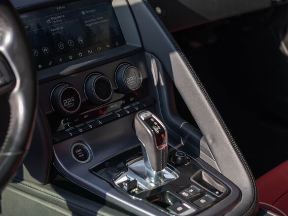 2018 Jaguar F-Type I Рестайлинг, белый, 2223000 рублей - вид 16
