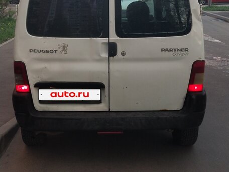 2010 Peugeot Partner, белый, 180000 рублей, вид 2