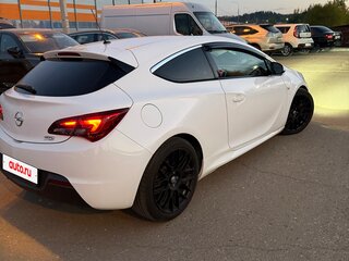 2013 Opel Astra GTC J Рестайлинг, белый, 810000 рублей, вид 4
