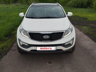 2015 Kia Sportage III Рестайлинг, белый, 1500000 рублей, вид 2
