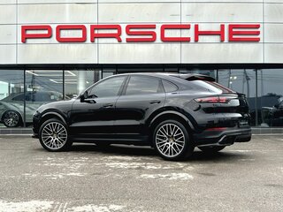 2019 Porsche Cayenne Coupé III, чёрный, 6650000 рублей, вид 3