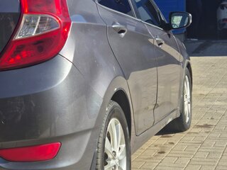 2011 Hyundai Solaris I, чёрный, 510000 рублей, вид 5