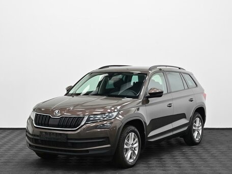 2018 Skoda Kodiaq I, коричневый, 2029000 рублей, вид 3