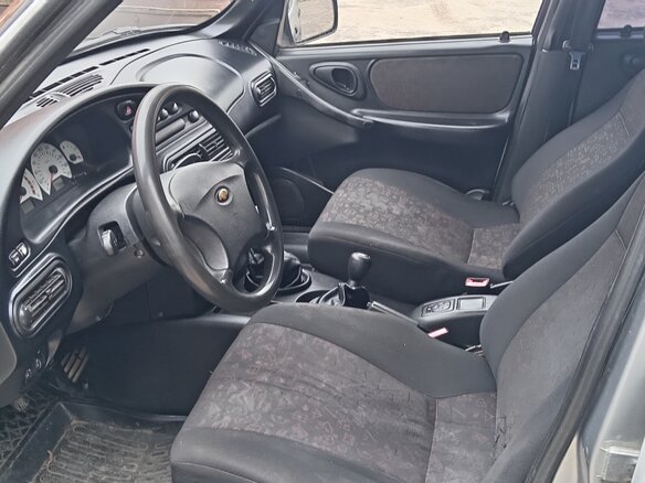 2006 Chevrolet Niva I, серый, 300000 рублей - вид 5