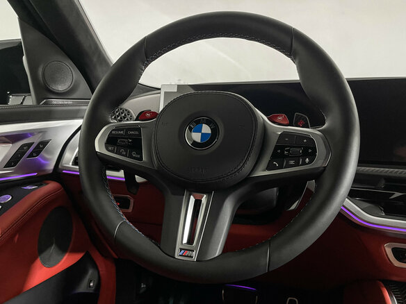 2026 BMW XM 50e, серый, 19650000 рублей - вид 13