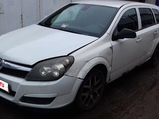 2013 Opel Astra H Рестайлинг, белый, 185000 рублей, вид 3