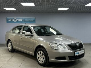 2011 Skoda Octavia II (A5) Рестайлинг, серый, 819000 рублей, вид 3