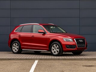 2010 Audi Q5 I (8R), красный, 1395000 рублей, вид 3