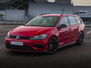 2018 Volkswagen Golf R VII Рестайлинг, красный, 3488000 рублей, вид 1
