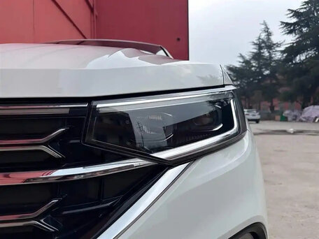 2022 Volkswagen Tayron I Рестайлинг, белый, 2520000 рублей, вид 3
