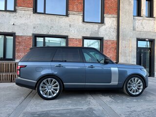 2021 Land Rover Range Rover IV Рестайлинг, голубой, 8500000 рублей, вид 3