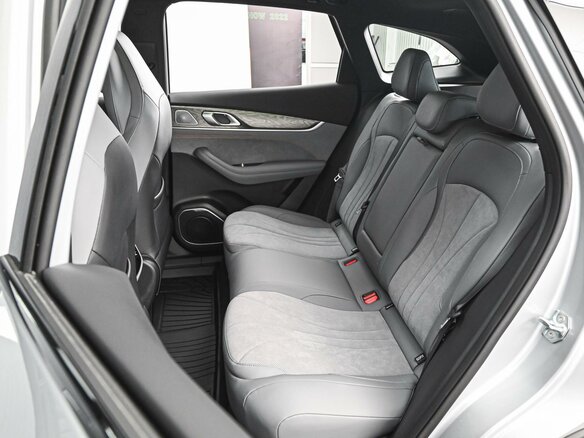 2026 Geely Galaxy M7, серый, 3997000 рублей - вид 8