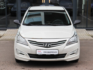 2015 Hyundai Solaris I Рестайлинг, бежевый, 930000 рублей, вид 2
