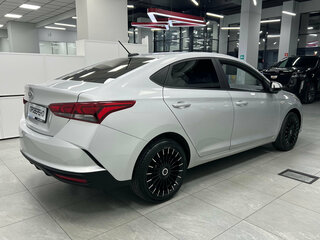 2020 Hyundai Solaris II Рестайлинг, серый, 1430000 рублей, вид 5