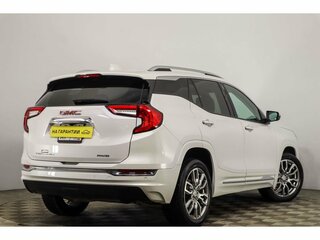 2022 GMC Terrain II Рестайлинг, белый, 3169000 рублей, вид 4