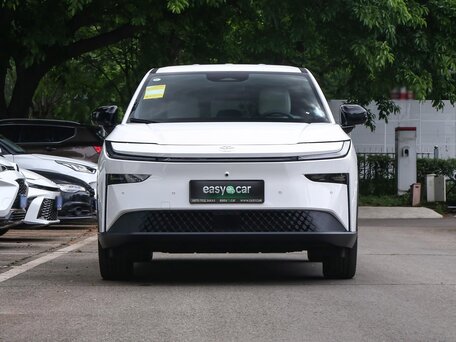 2026 Toyota bZ3X 58.3 kWh, белый, 3003000 рублей, вид 1