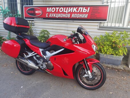 2015 Honda VFR 800, красный, 850000 рублей, вид 1