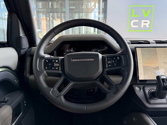 2025 Land Rover Defender 110 II, зелёный, 11500000 рублей - вид 10