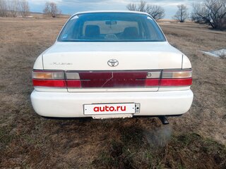 1994 Toyota Corolla VII (E100), белый, 240000 рублей, вид 3